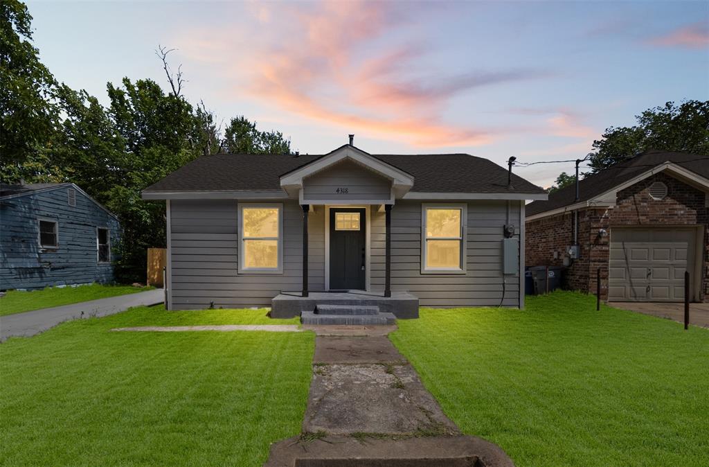 4318 Jamaica Street Property Photo 2