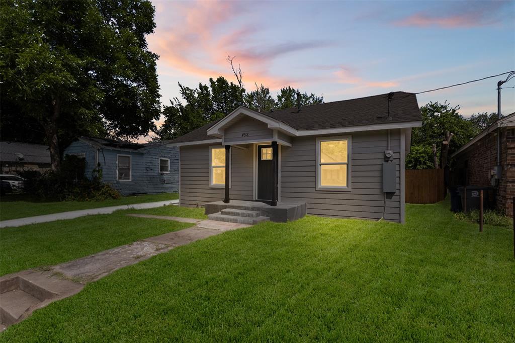 4318 Jamaica Street Property Photo 4