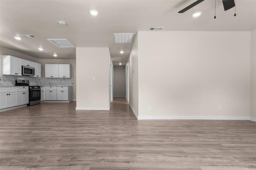 4318 Jamaica Street Property Photo 7
