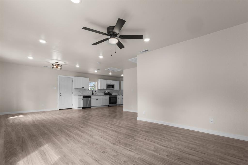 4318 Jamaica Street Property Photo 10