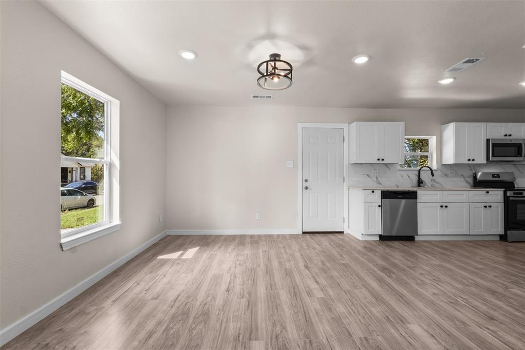 4318 Jamaica Street Property Photo 12