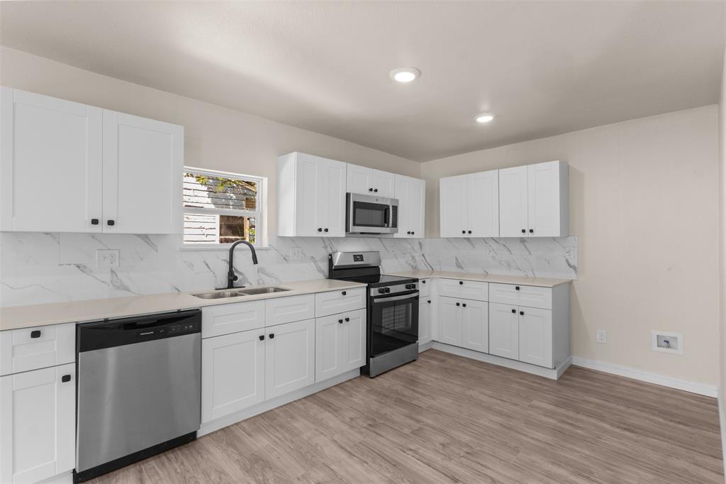 4318 Jamaica Street Property Photo 14