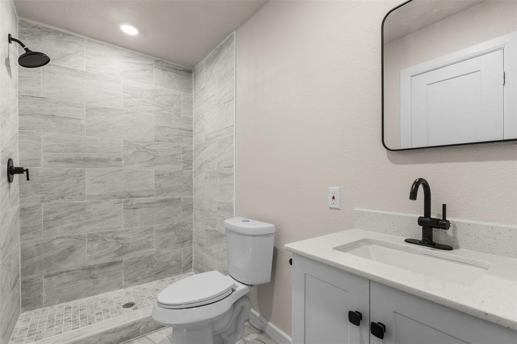 4318 Jamaica Street Property Photo 18