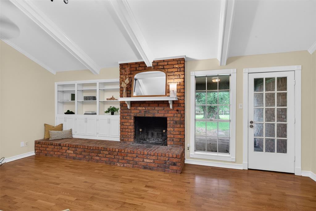 9308 Wiscassett Drive Property Photo 6