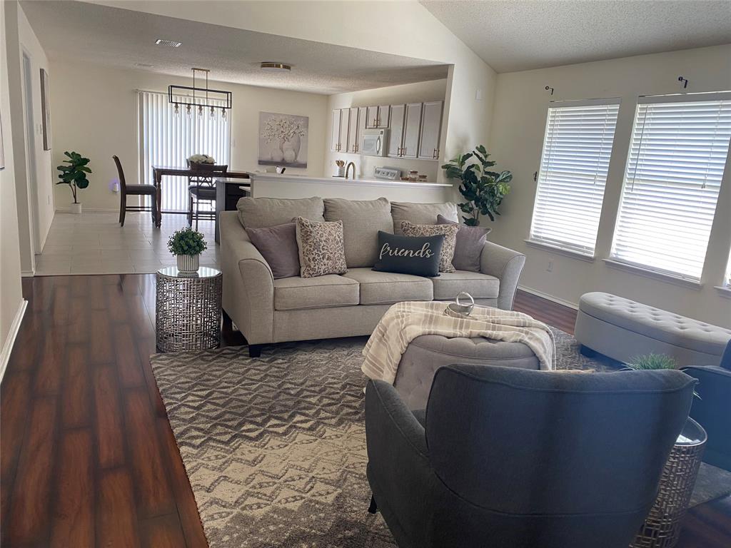 5534 Mandarin Way Property Photo 1