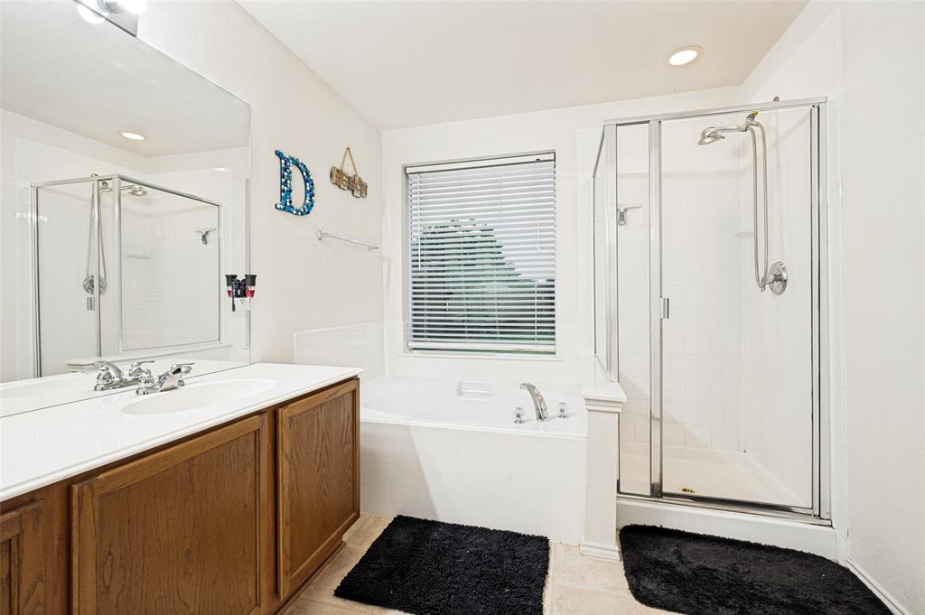 8701 Wagon Trail Property Photo 17