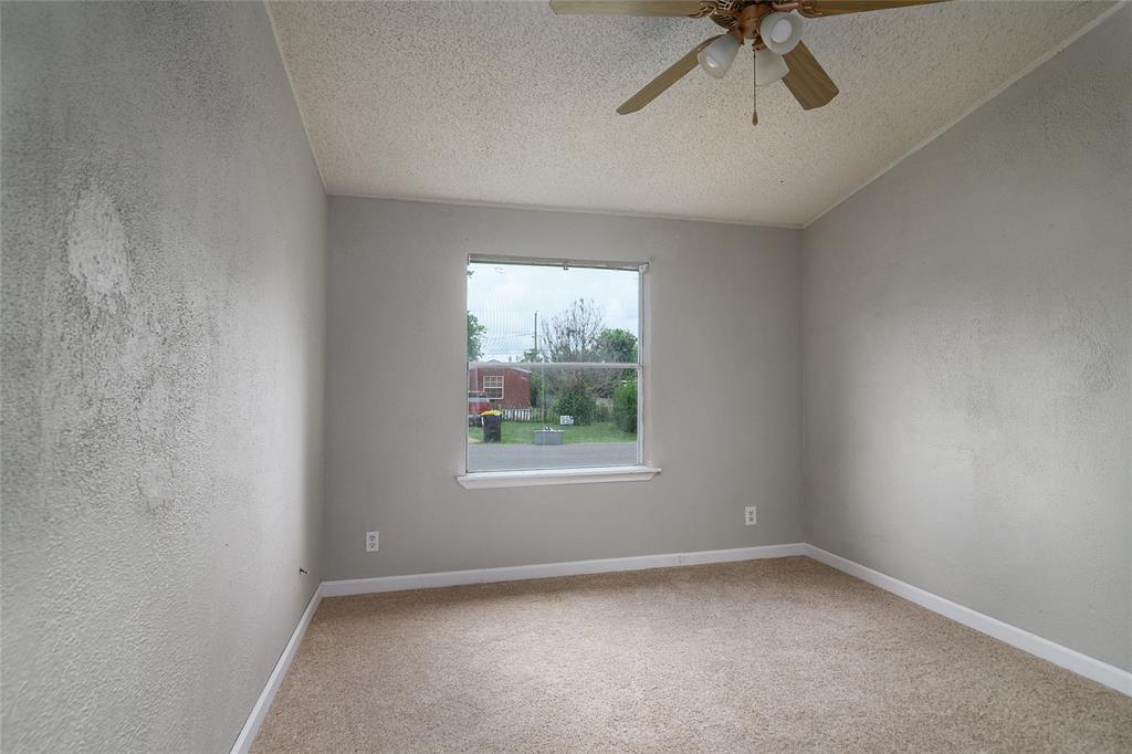 5233 Timothy Trail Property Photo 15