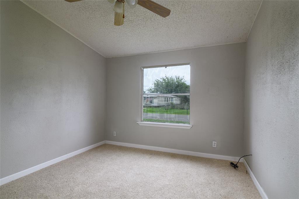 5233 Timothy Trail Property Photo 16