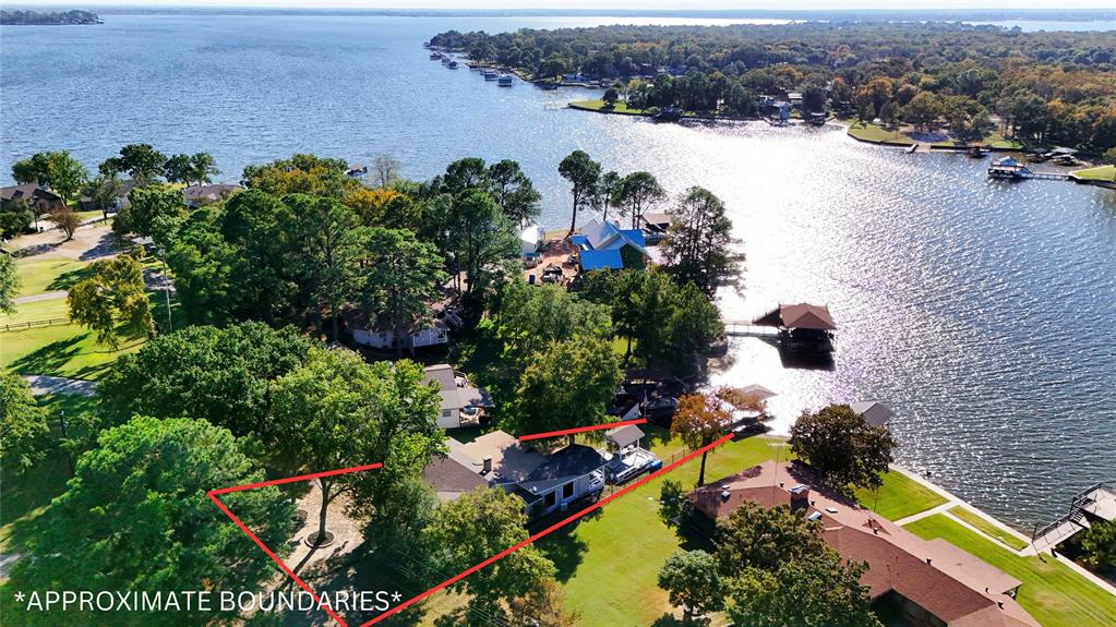 230 Bushwhacker Drive Property Photo 4