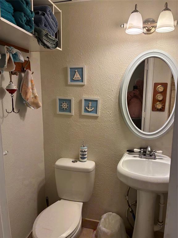 804 W Madison Avenue Property Photo 5