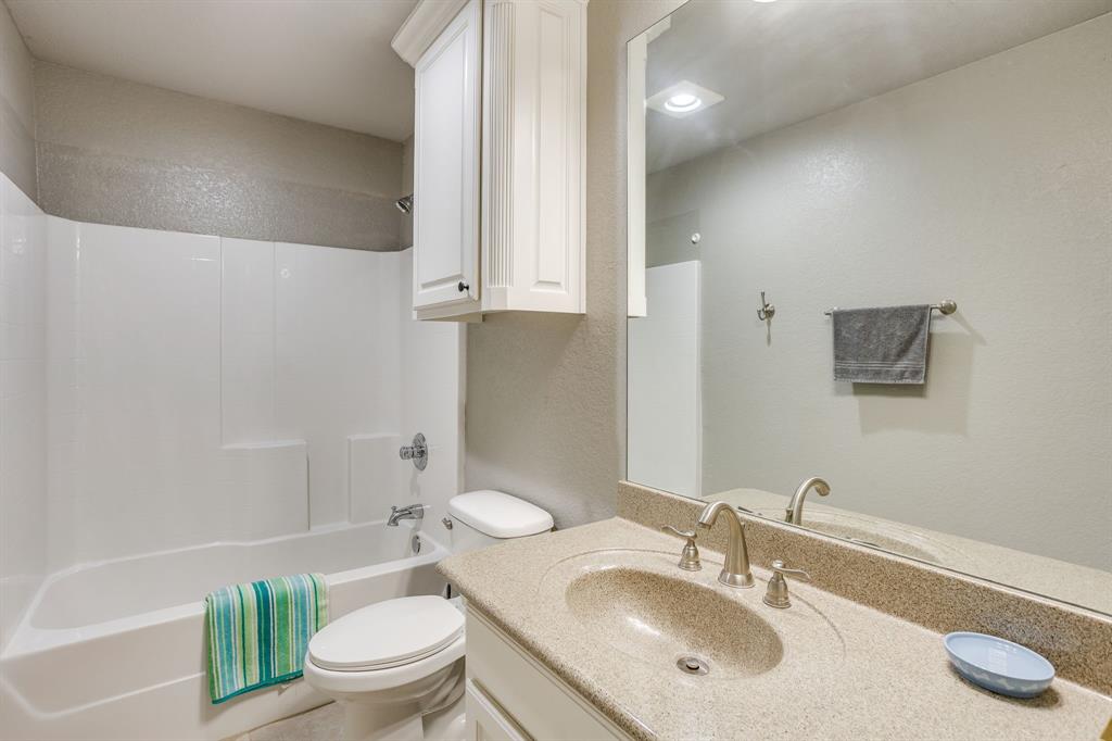 263 Oak Creek Circle Property Photo 13