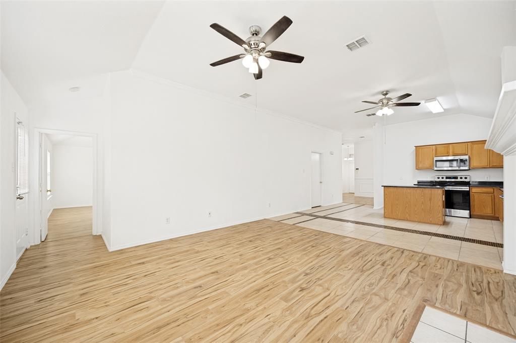202 Trenton Drive Property Photo 6