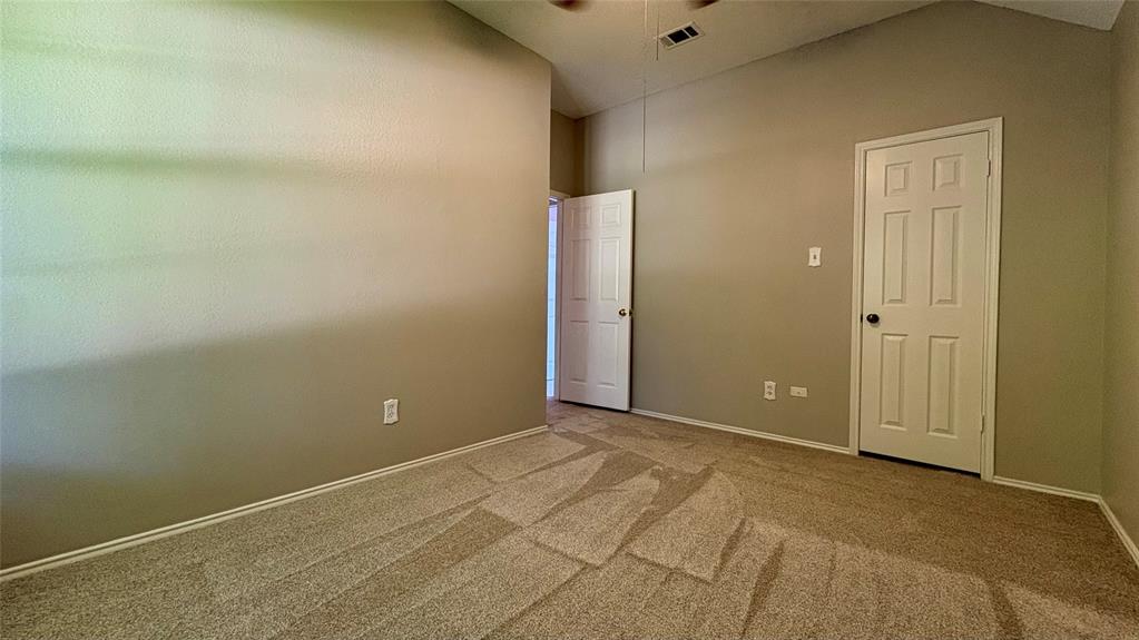 805 Fall Drive Property Photo 20