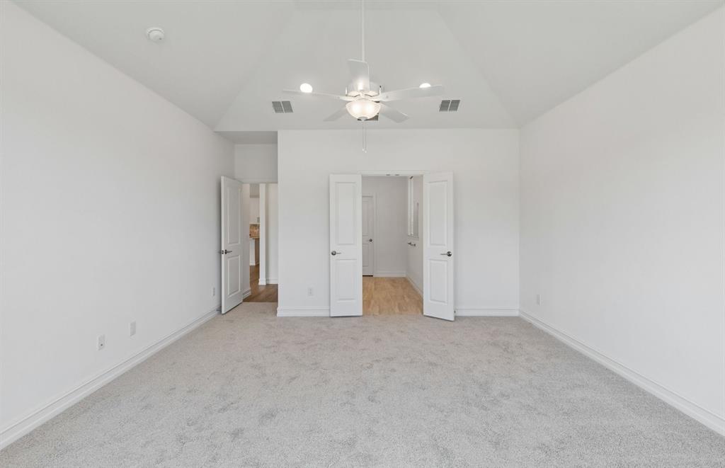 11161 Roxburgh Road Property Photo 13