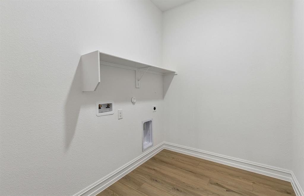 11161 Roxburgh Road Property Photo 20