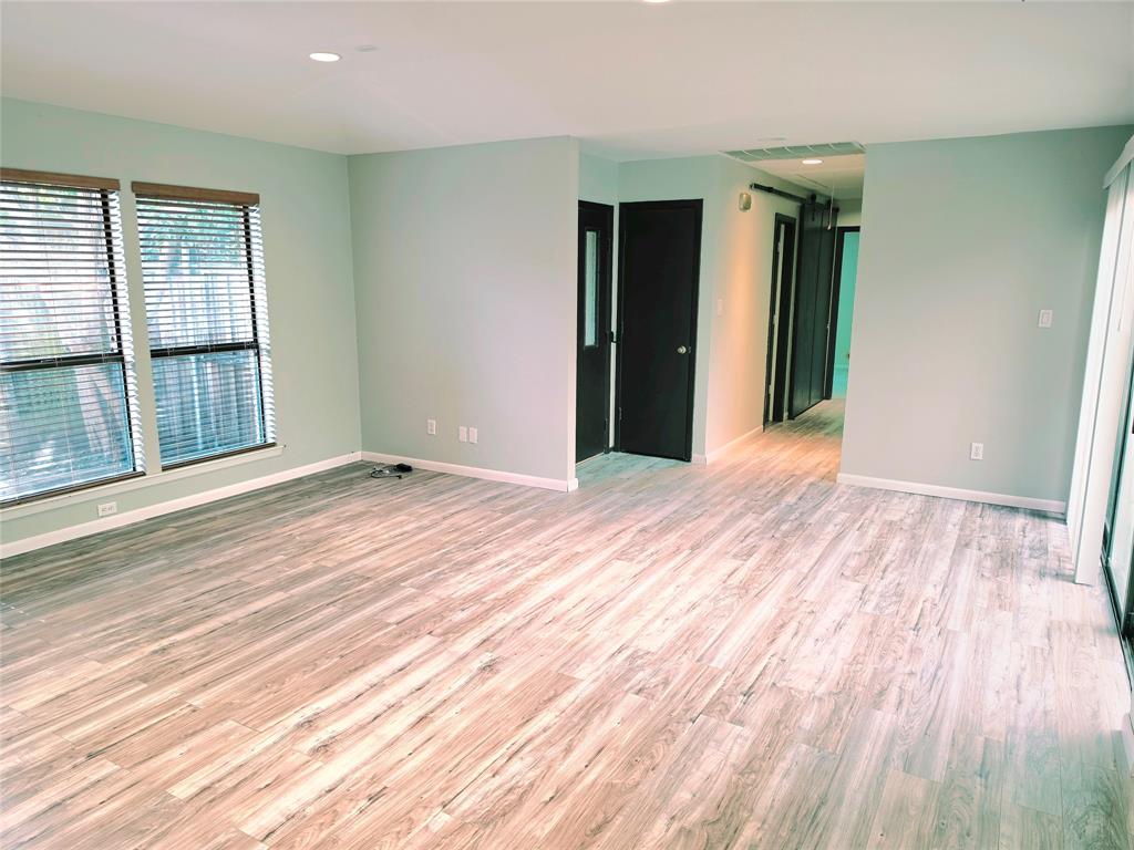 3038 Modella Avenue Property Photo 5