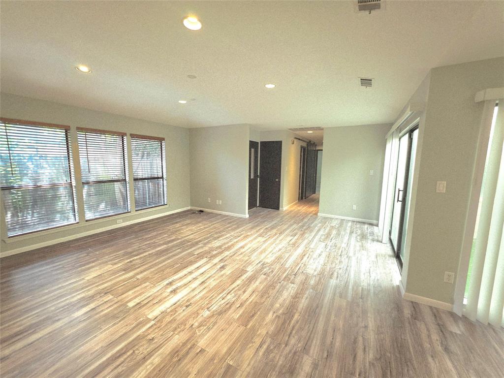 3038 Modella Avenue Property Photo 9