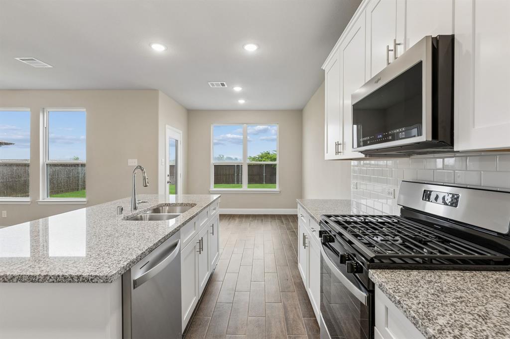 1605 Cloud Cover View Property Photo 4
