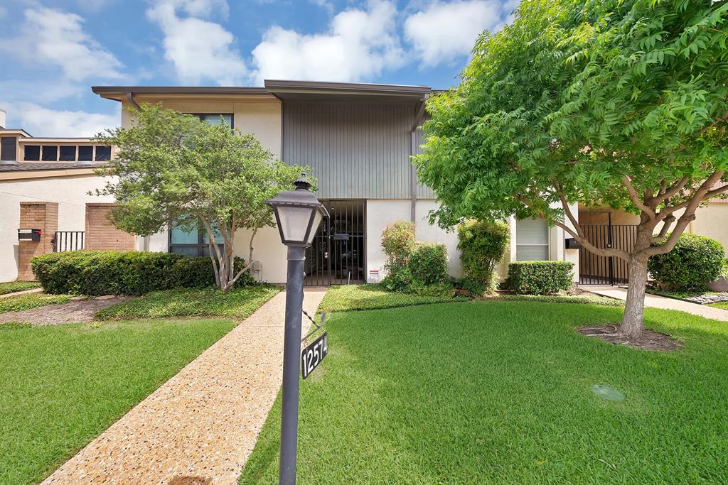 12574 Burninglog Lane Property Photo 1