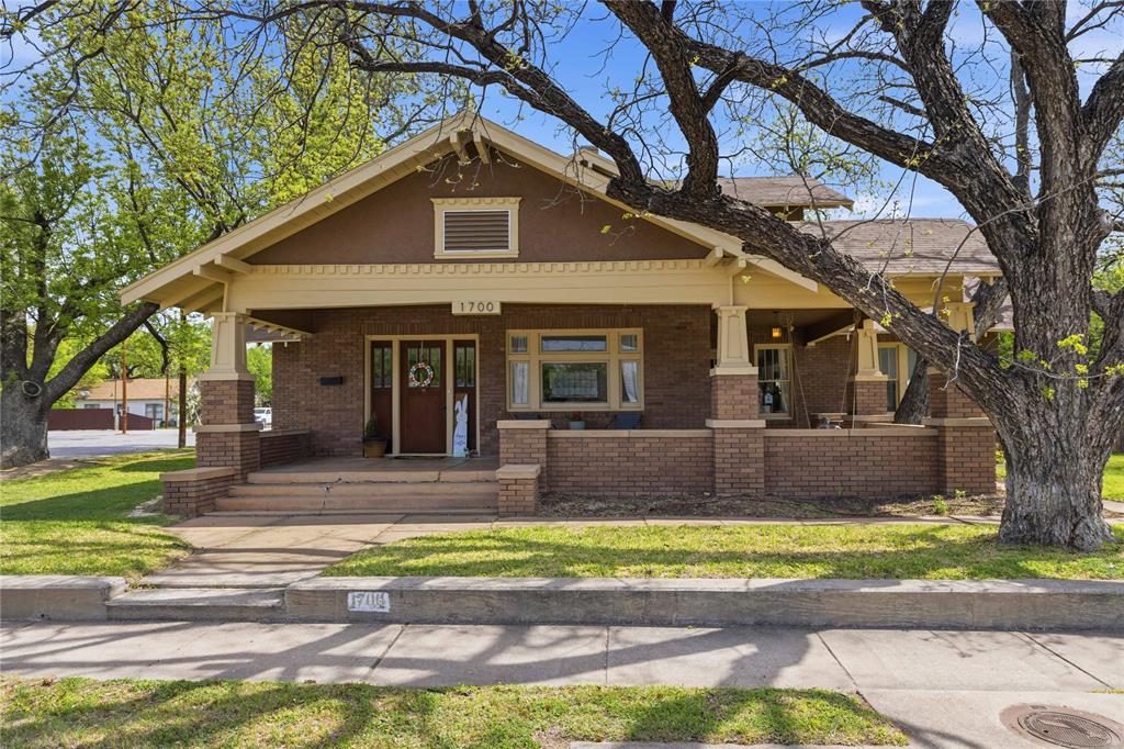 1700 Austin Avenue Property Photo 2