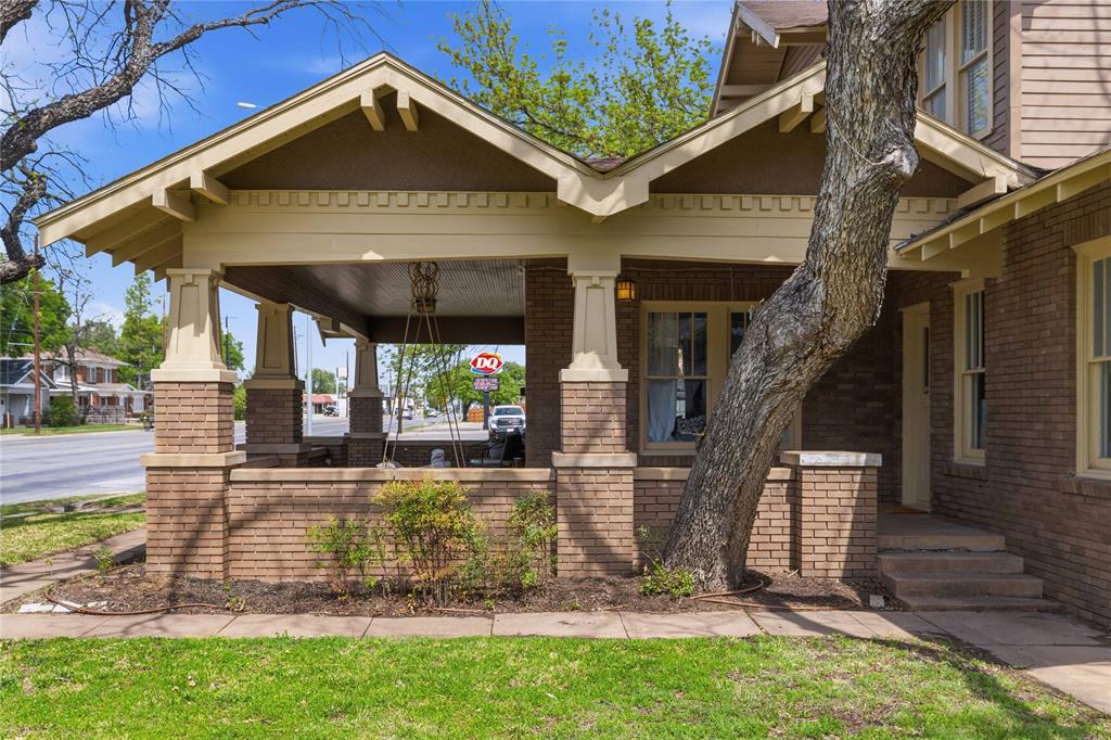1700 Austin Avenue Property Photo 3