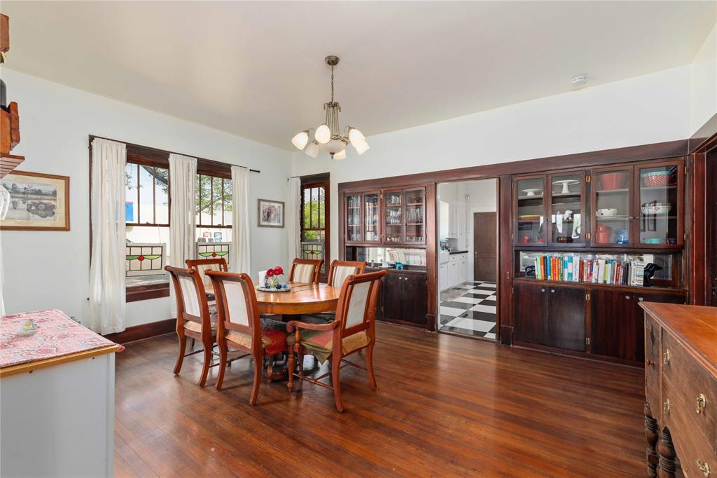 1700 Austin Avenue Property Photo 8