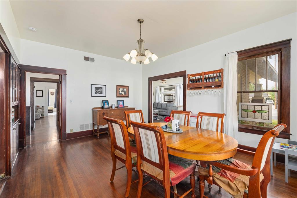1700 Austin Avenue Property Photo 9