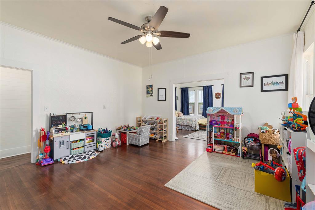 1700 Austin Avenue Property Photo 12