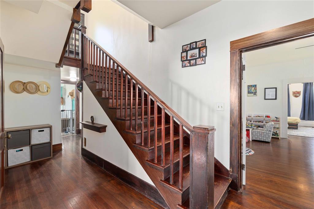 1700 Austin Avenue Property Photo 18