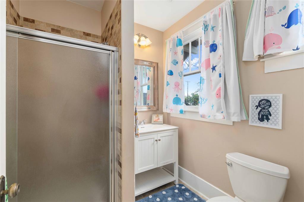 1700 Austin Avenue Property Photo 25