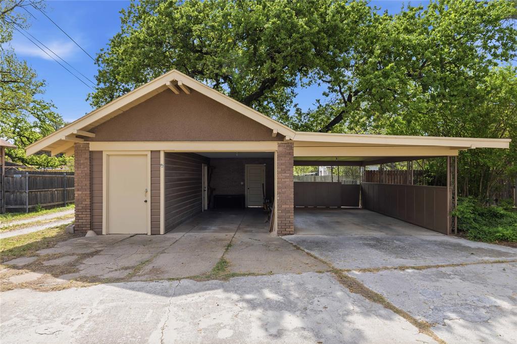 1700 Austin Avenue Property Photo 33