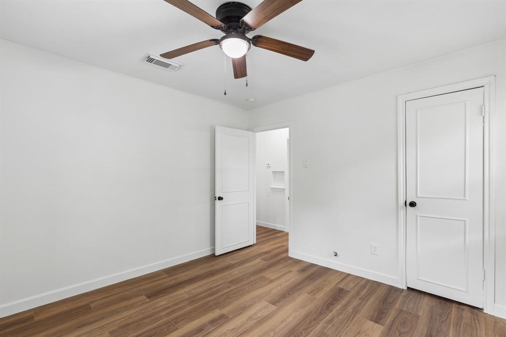 1540 Murray Drive Property Photo 18