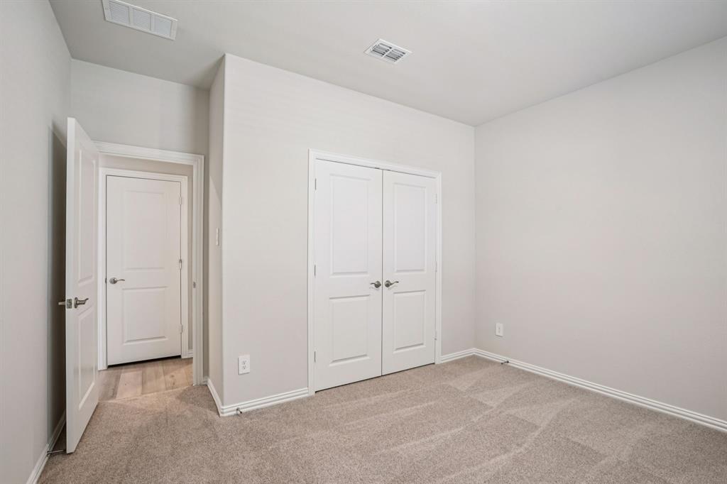 4004 Palestine Drive Property Photo 16
