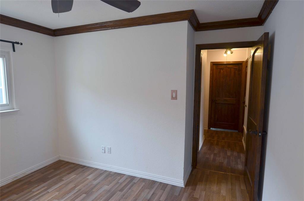 2406 Redbrook Court Property Photo 35