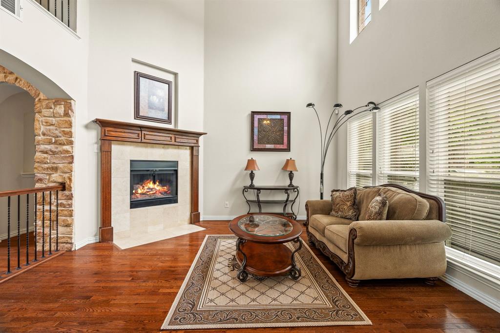 2012 Burnside Drive Property Photo 7