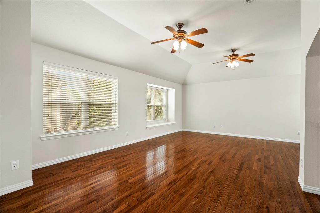 2012 Burnside Drive Property Photo 29