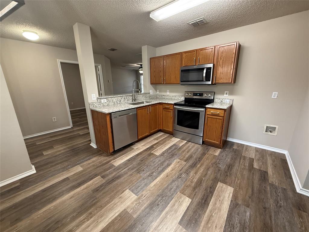 2549 Pilgrim Rest Drive Property Photo 6