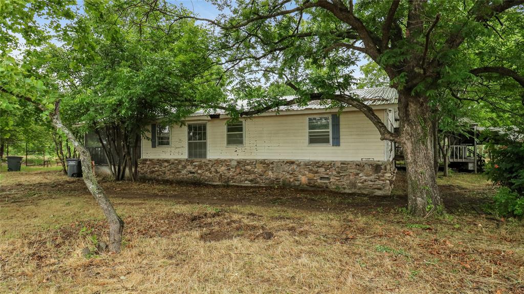 306 Denver Road Property Photo 3