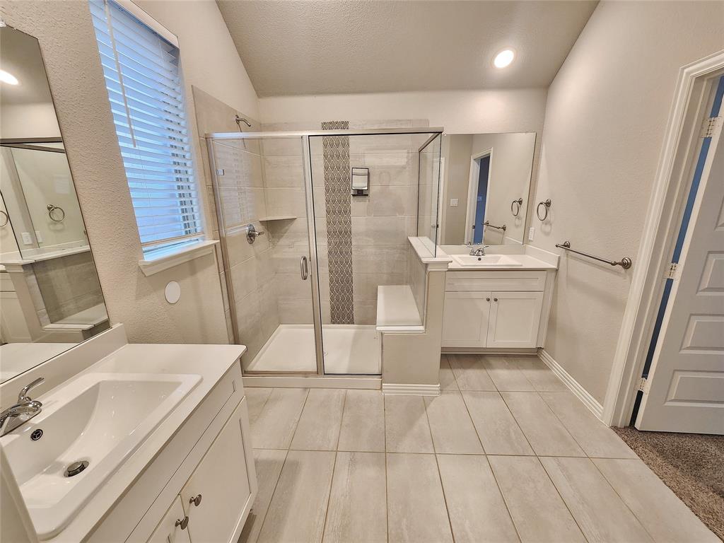 3936 Chesapeake Lane Property Photo 9