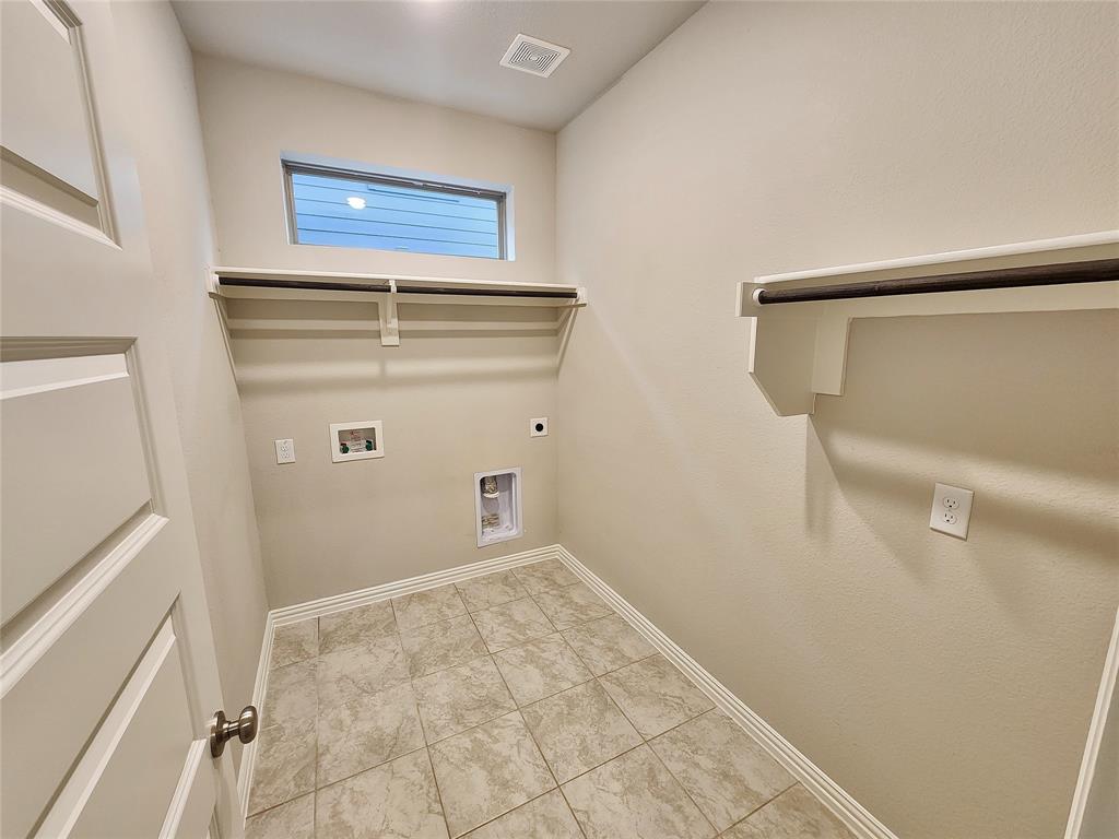 3936 Chesapeake Lane Property Photo 21