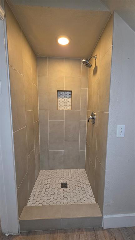 145 N Kealy Street 2 Property Photo 16