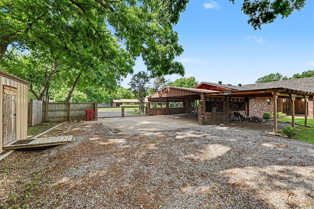 805 Wes Michael Road Property Photo 20