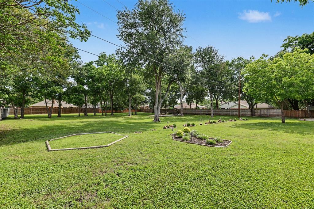 805 Wes Michael Road Property Photo 23