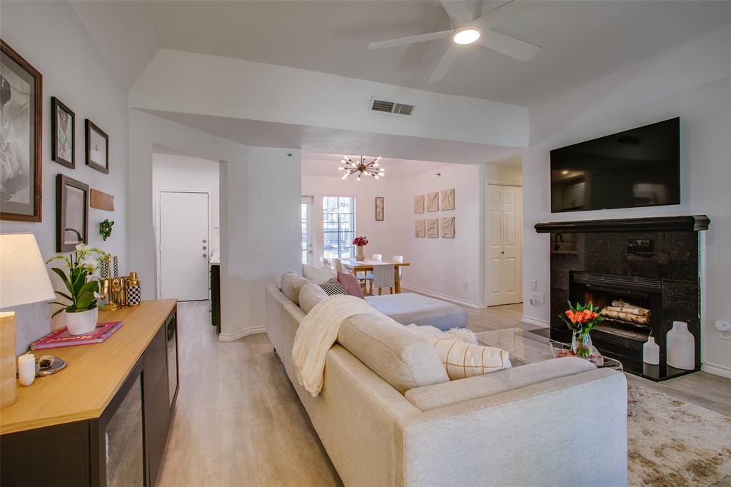 3105 San Jacinto Street 104 Property Photo 1