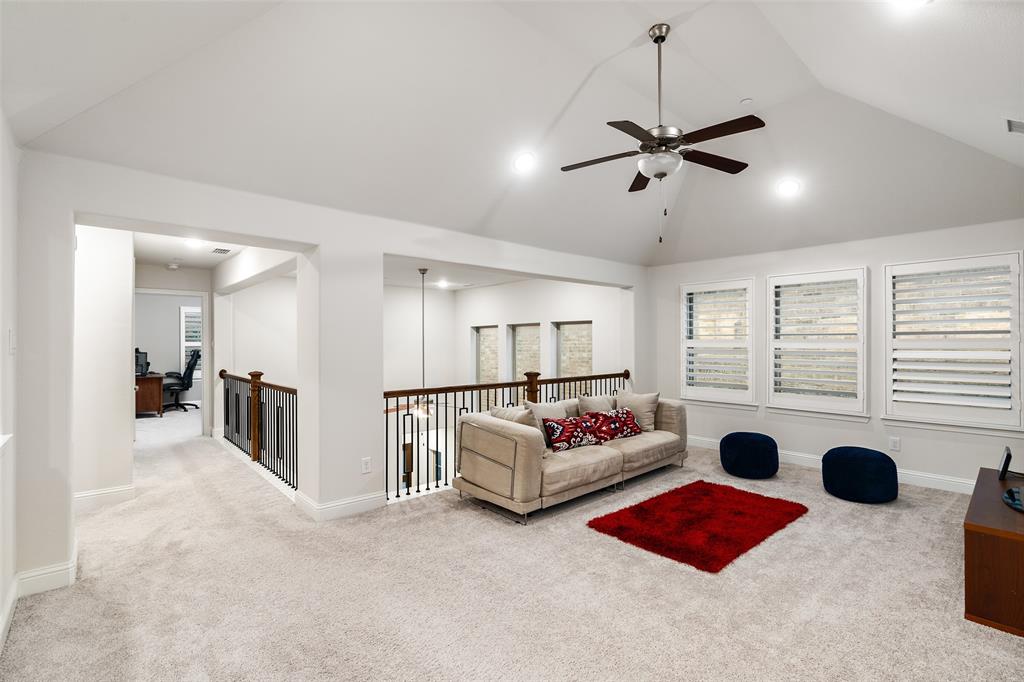 1054 Drew Lane Property Photo 17