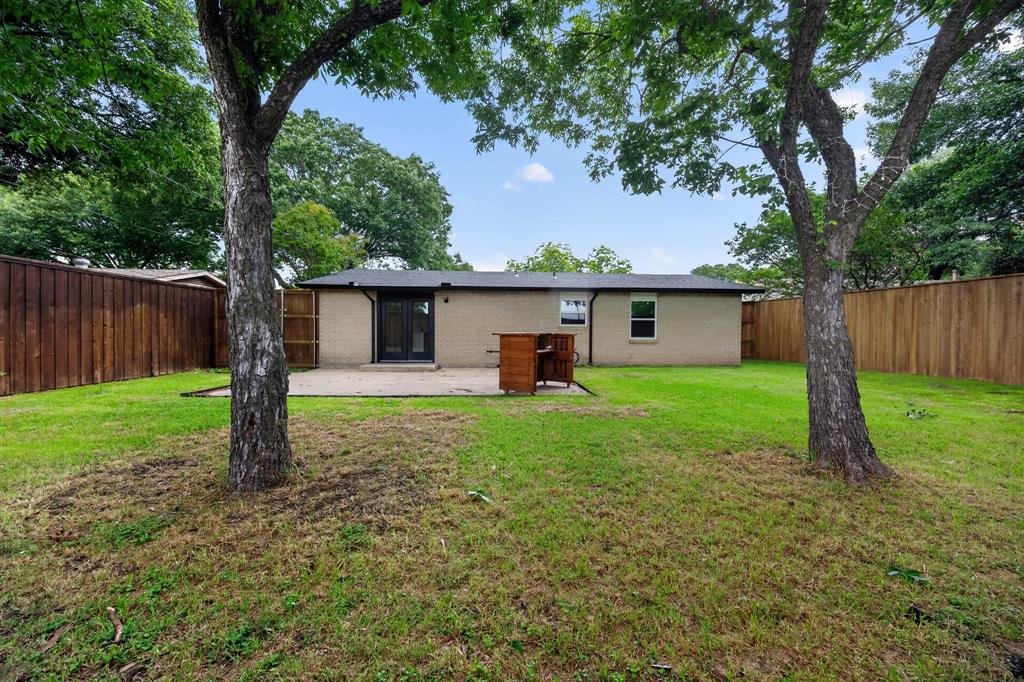 8617 Flicker Lane Property Photo 31