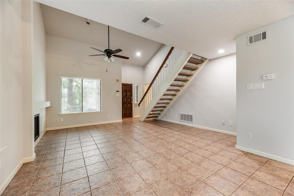 511 Ranch Trail 117 Property Photo 4