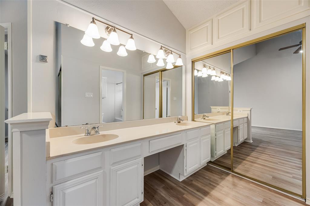 511 Ranch Trail 117 Property Photo 12