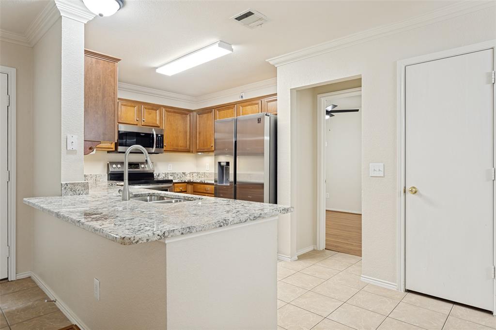 325 Austin Avenue Property Photo 10