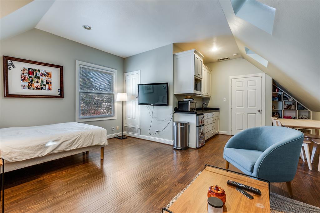 4557 Lorraine Avenue Property Photo 37